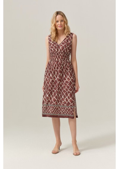 Sukienka w etniczny wzór...